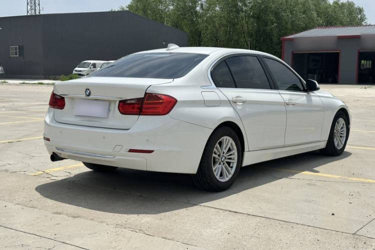 Used BMW 3 Series 2015 320Li Fashion Model Exterior 9