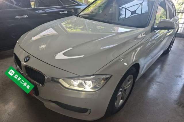 Used BMW 3 Series 2015 320i Fashion Model