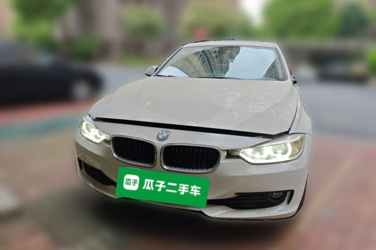 Used BMW 3 Series 2015 320i Luxury Line Stylish Edition Front