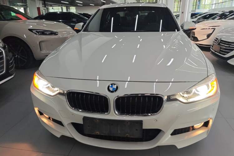 Used BMW 3 Series 2015 328i M Sport Front
