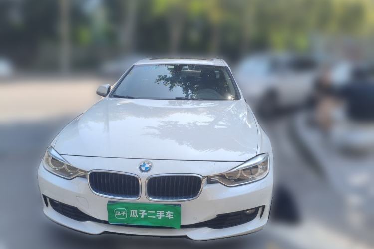 Used BMW 3 Series 2015 320i Luxury Line Stylish Edition Front