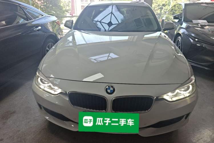 Used BMW 3 Series 2015 320i Fashion Model Front