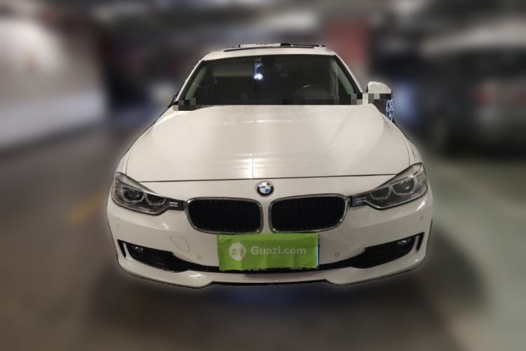 Used BMW 3 Series 2015 320i Luxury Line Stylish Edition Front