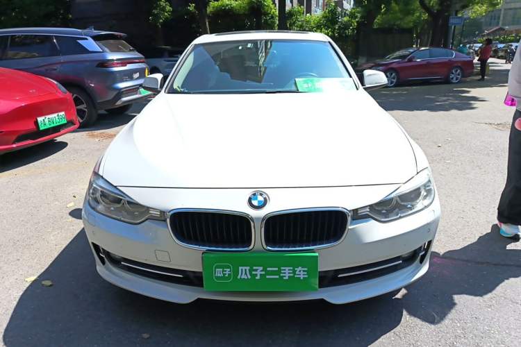 Used BMW 3 Series 2015 320i Fashion Model Front