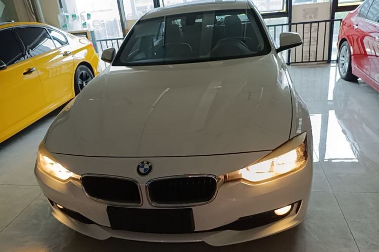 Used BMW 3 Series 2015 320i Active Edition Front