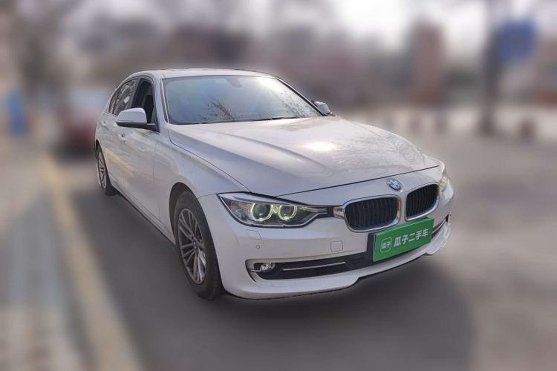 Used BMW 3 Series 2015 320Li Fashion Model Front Right 45 Deg