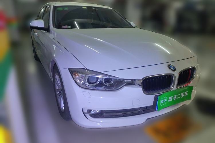 Used BMW 3 Series 2015 320Li Luxury Edition Fashion Model Front Right 45 Deg