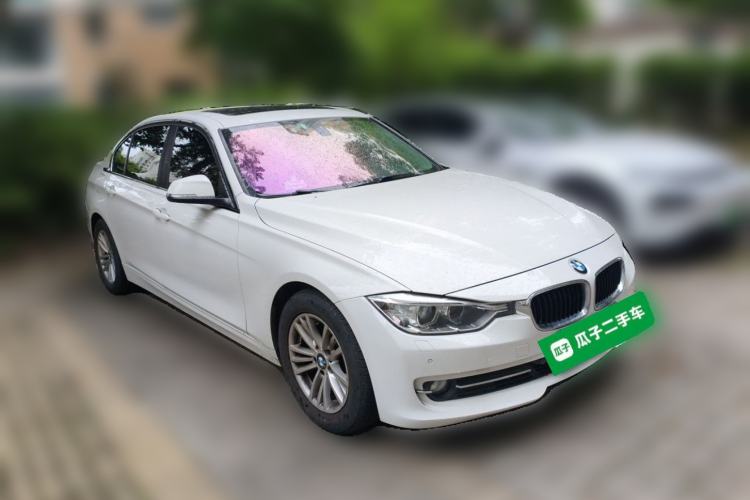 Used BMW 3 Series 2015 320Li Luxury Edition Fashion Model Front Right 45 Deg