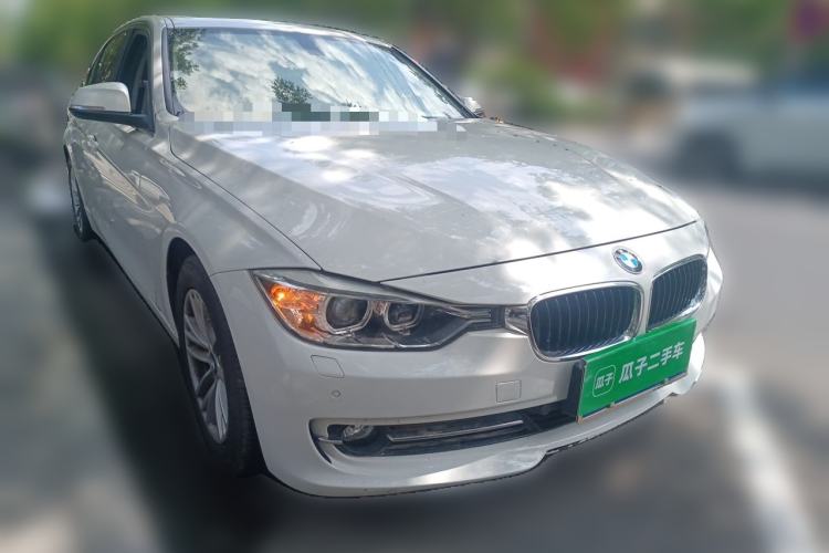Used BMW 3 Series 2015 320Li Luxury Edition Fashion Model Front Right 45 Deg