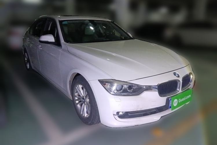 Used BMW 3 Series 2015 320Li Fashion Model Front Right 45 Deg