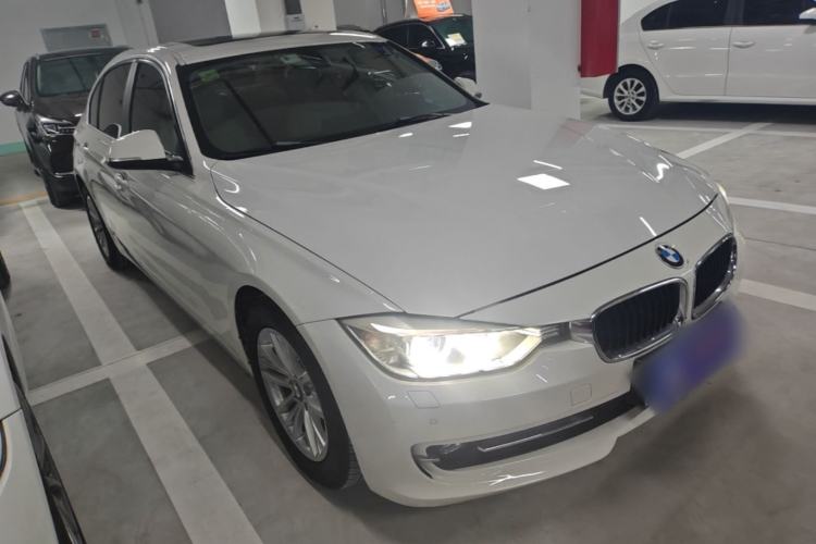 Used BMW 3 Series 2015 320Li Luxury Edition Fashion Model Front Right 45 Deg