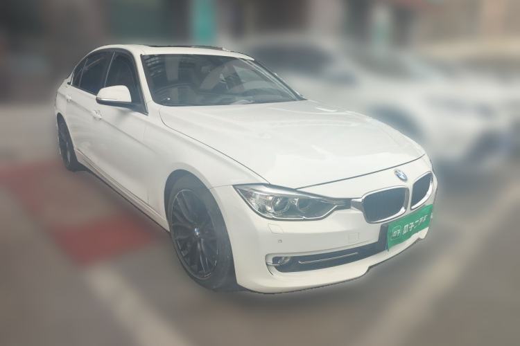 Used BMW 3 Series 2015 320Li Fashion Model Front Right 45 Deg
