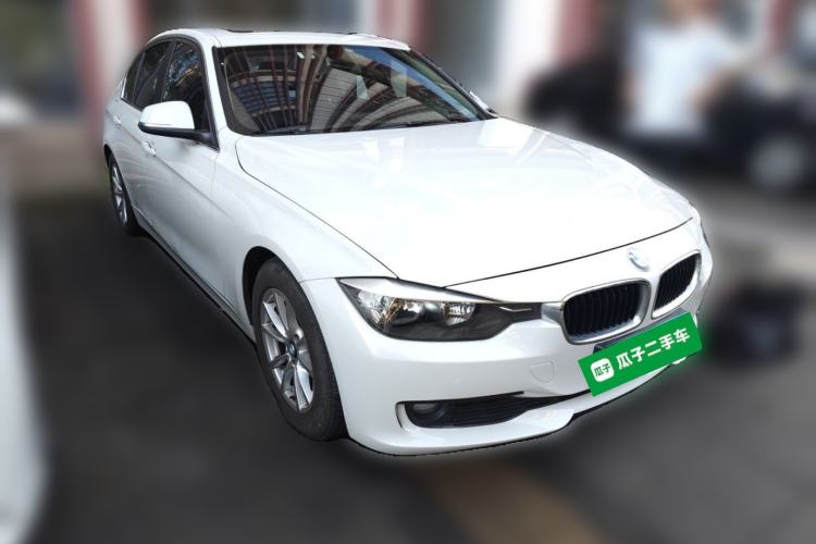 Used BMW 3 Series 2015 316i Active Edition Front Right 45 Deg