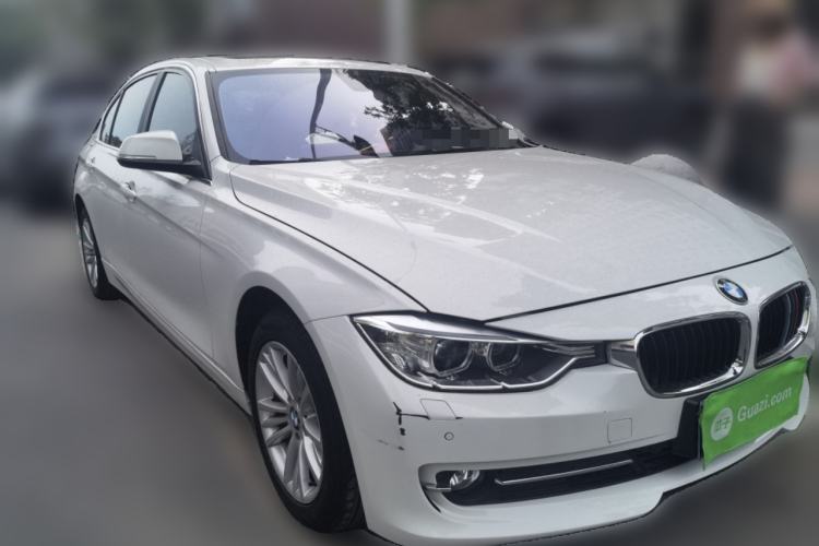 Used BMW 3 Series 2015 316Li Fashion Model Front Right 45 Deg