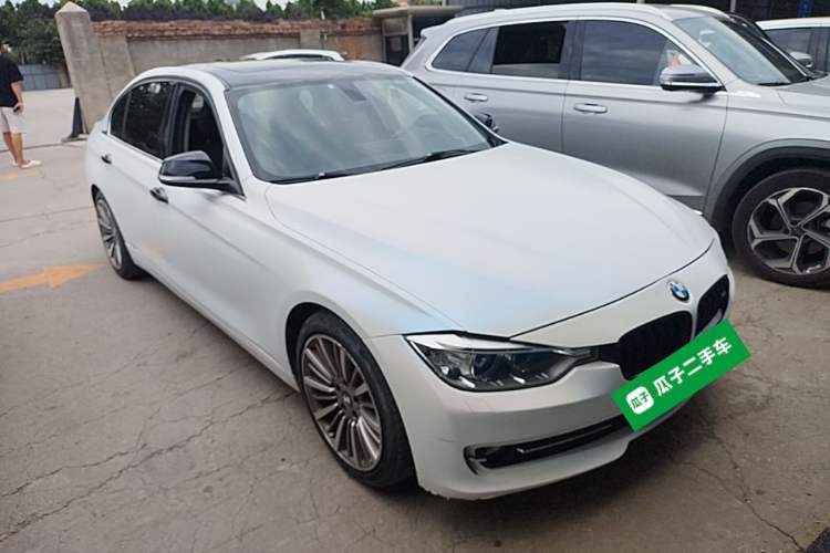 Used BMW 3 Series 2015 320Li Fashion Model Front Right 45 Deg