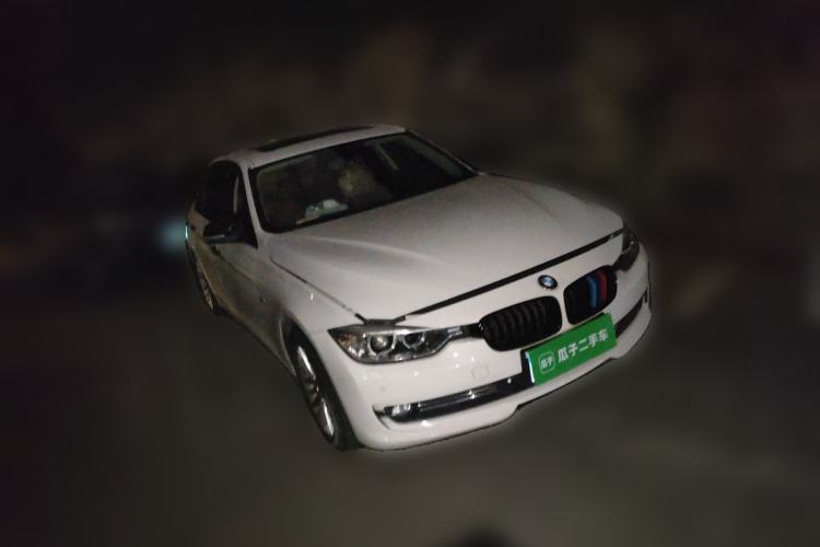 Used BMW 3 Series 2015 328Li Luxury Design Package Front Right 45 Deg