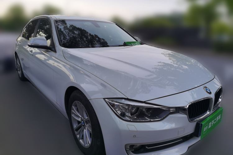 Used BMW 3 Series 2015 320Li Luxury Edition Fashion Model Front Right 45 Deg