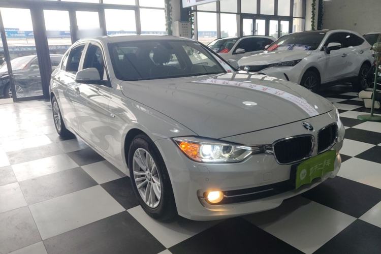 Used BMW 3 Series 2015 320Li Luxury Edition Fashion Model Front Right 45 Deg