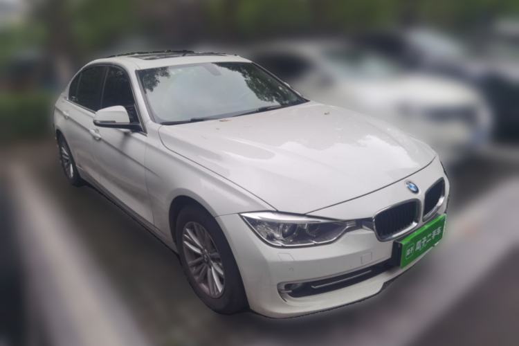 Used BMW 3 Series 2015 320Li Luxury Edition Fashion Model Front Right 45 Deg