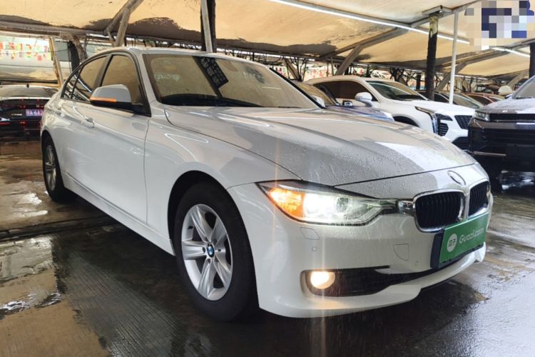 Used BMW 3 Series 2015 320i Fashion Model Front Right 45 Deg
