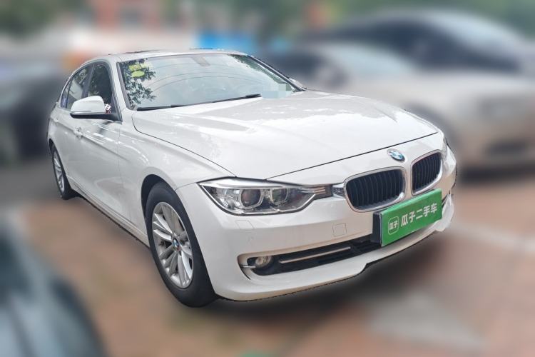 Used BMW 3 Series 2015 320Li Luxury Edition Fashion Model Front Right 45 Deg