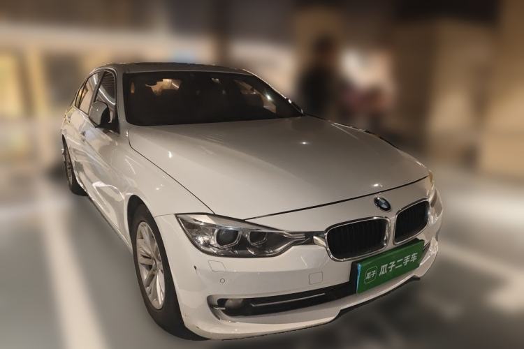 Used BMW 3 Series 2015 320Li Luxury Edition Fashion Model Front Right 45 Deg