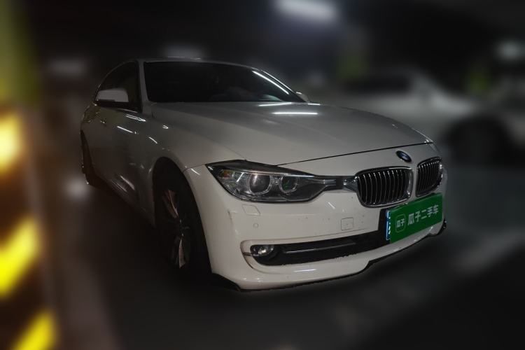 Used BMW 3 Series 2015 320Li Fashion Model Front Right 45 Deg