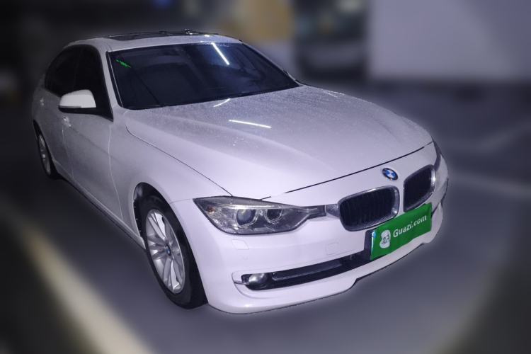 Used BMW 3 Series 2015 316Li Fashion Model Front Right 45 Deg