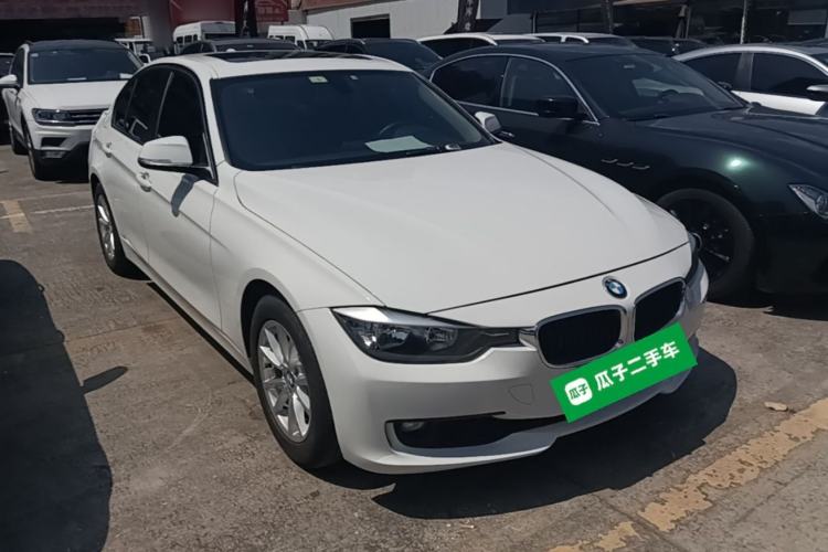 Used BMW 3 Series 2015 316i Active Edition Front Right 45 Deg