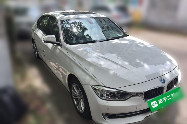 Used BMW 3 Series 2015 316Li Fashion Model Front Right 45 Deg