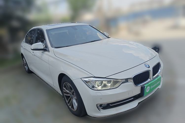 Used BMW 3 Series 2015 316Li Fashion Model Front Right 45 Deg