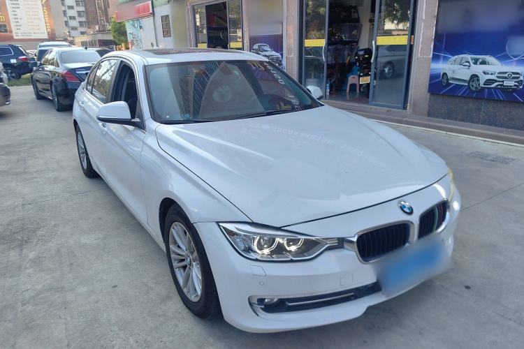 Used BMW 3 Series 2015 320Li Fashion Model Front Right 45 Deg