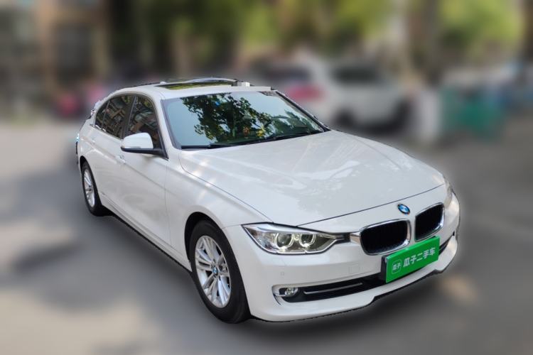 Used BMW 3 Series 2015 320Li Luxury Edition Fashion Model Front Right 45 Deg