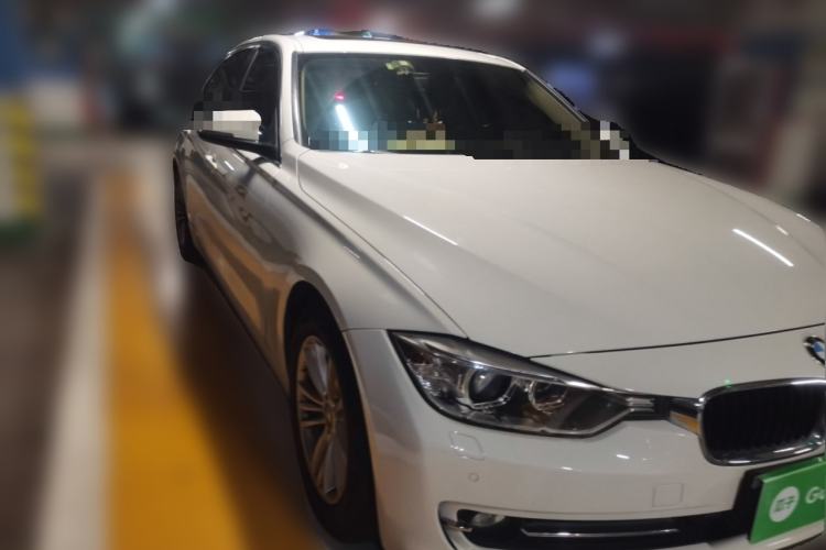Used BMW 3 Series 2015 320Li Luxury Edition Fashion Model Front Right 45 Deg