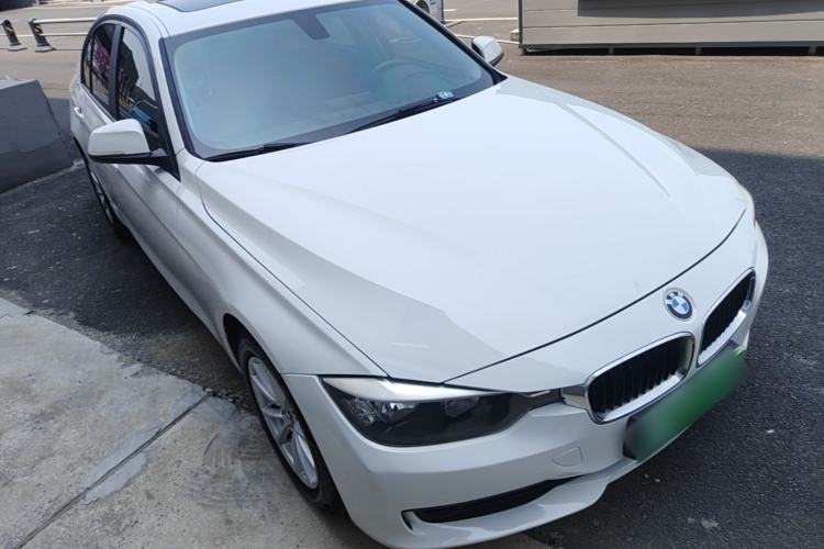 Used BMW 3 Series 2015 316i Active Edition Front Right 45 Deg