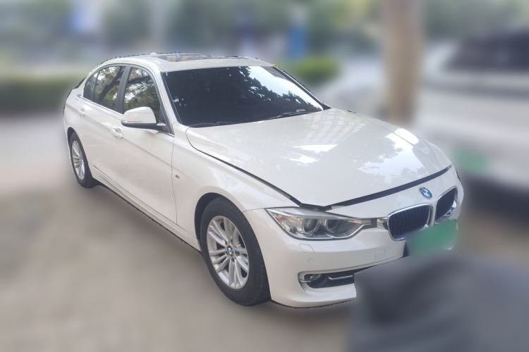 Used BMW 3 Series 2015 320Li Luxury Edition Fashion Model Front Right 45 Deg
