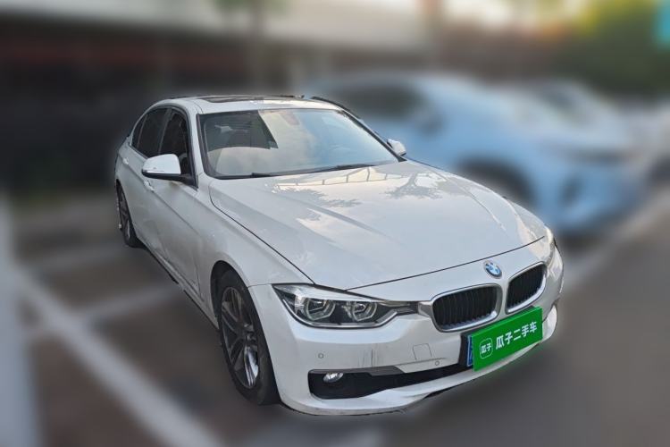 Used BMW 3 Series 2015 320Li Luxury Edition Fashion Model Front Right 45 Deg