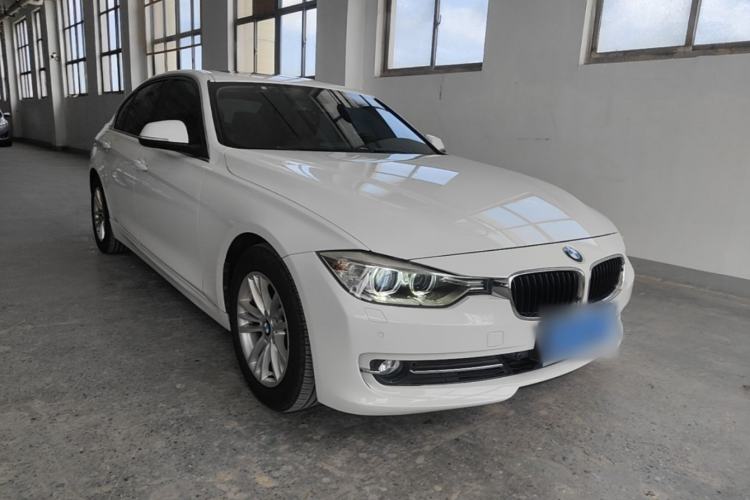Used BMW 3 Series 2015 320Li Luxury Edition Fashion Model Front Right 45 Deg