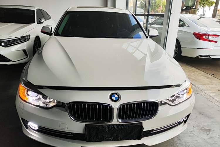 Used BMW 3 Series 2015 320Li Luxury Design Package Premium Edition Front
