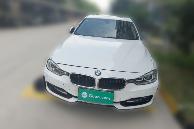 Used BMW 3 Series 2015 320i Sport Design Package Front