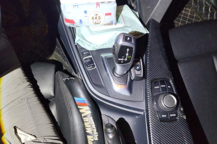 Used BMW 3 Series 2015 316i Sport Design Package Gear Lever