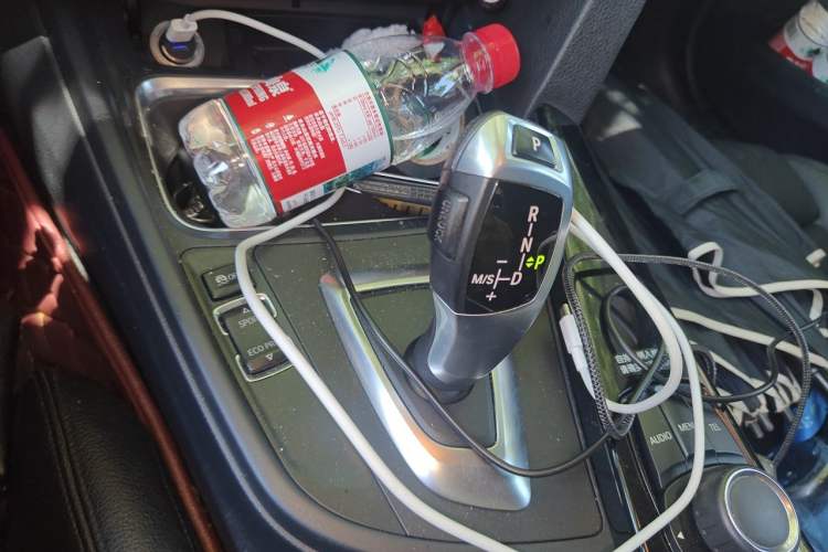 Used BMW 3 Series 2015 316i Sport Design Package Gear Lever