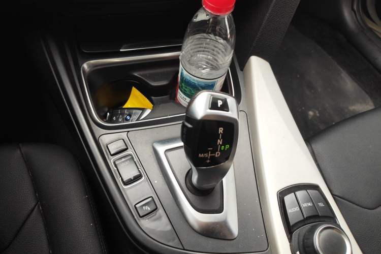 Used BMW 3 Series 2015 316Li Fashion Model Gear Lever