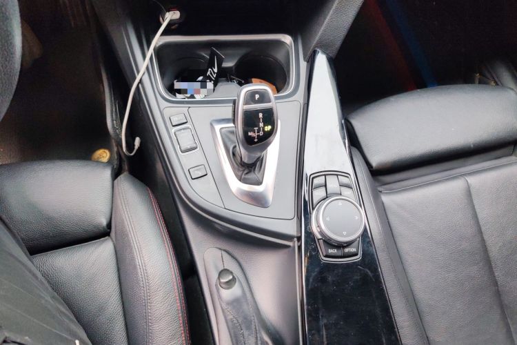 Used BMW 3 Series 2015 328i Sport Design Package Gear Lever