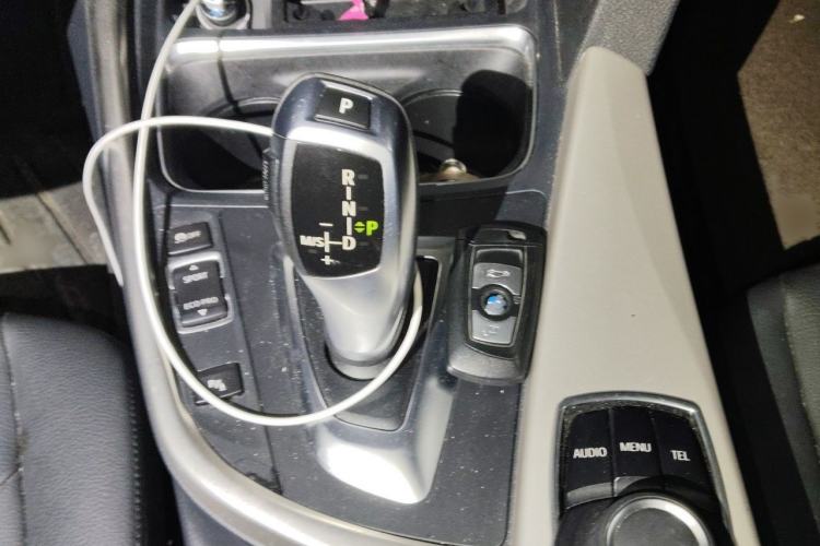 Used BMW 3 Series 2015 316Li Fashion Model Gear Lever