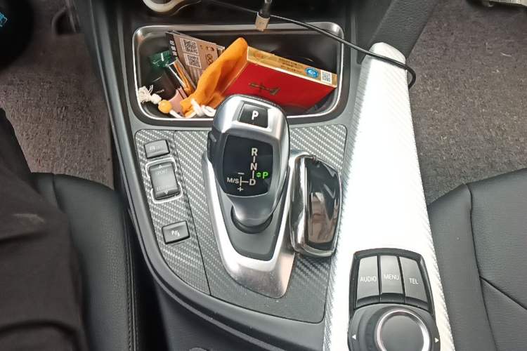 Used BMW 3 Series 2015 316Li Fashion Model Gear Lever