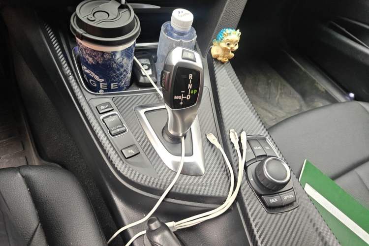 Used BMW 3 Series 2015 320Li Luxury Edition Fashion Model Gear Lever