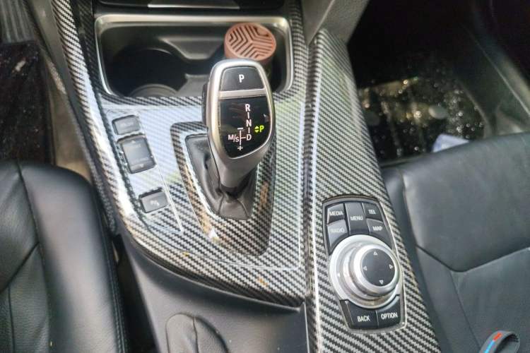 Used BMW 3 Series 2015 320Li Luxury Design Package Gear Lever