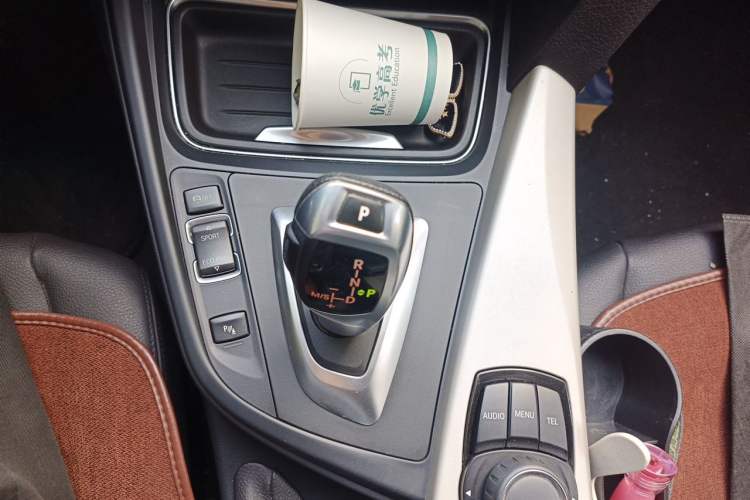 Used BMW 3 Series 2015 316Li Fashion Model Gear Lever