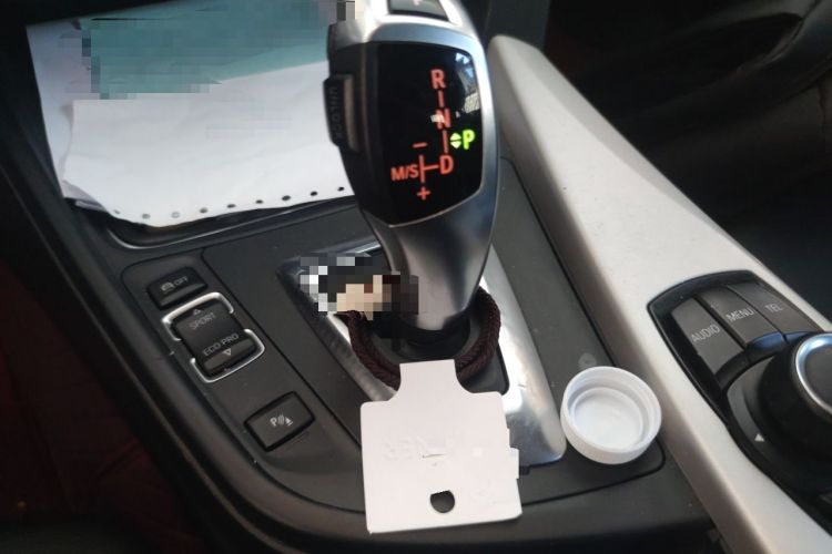 Used BMW 3 Series 2015 316Li Fashion Model Gear Lever